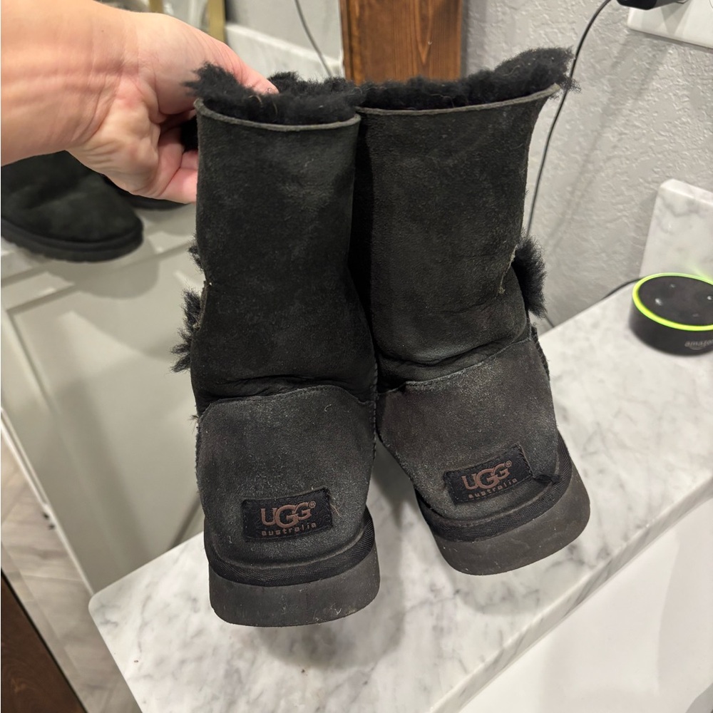 Bailey Button Uggs - image 3